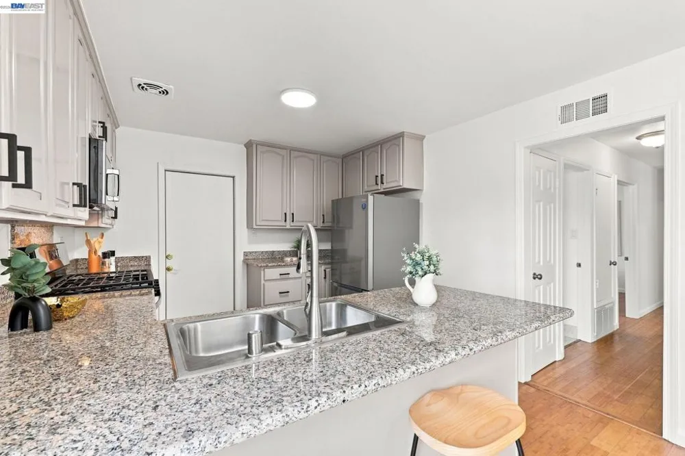 41418 Erma Avenue Fremont, CA 94539