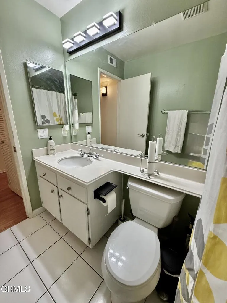 18109 Erik Court #451 Canyon Country, CA 91387