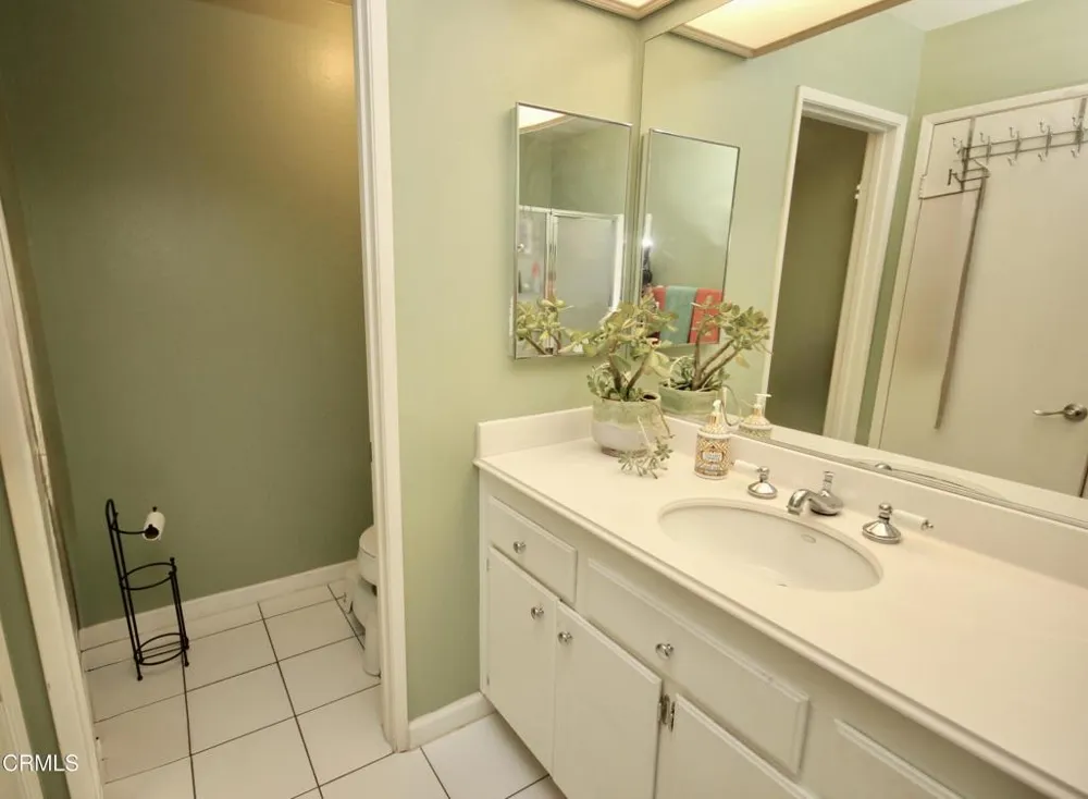 18109 Erik Court #451 Canyon Country, CA 91387