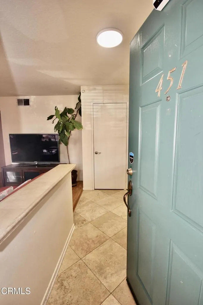 18109 Erik Court #451 Canyon Country, CA 91387