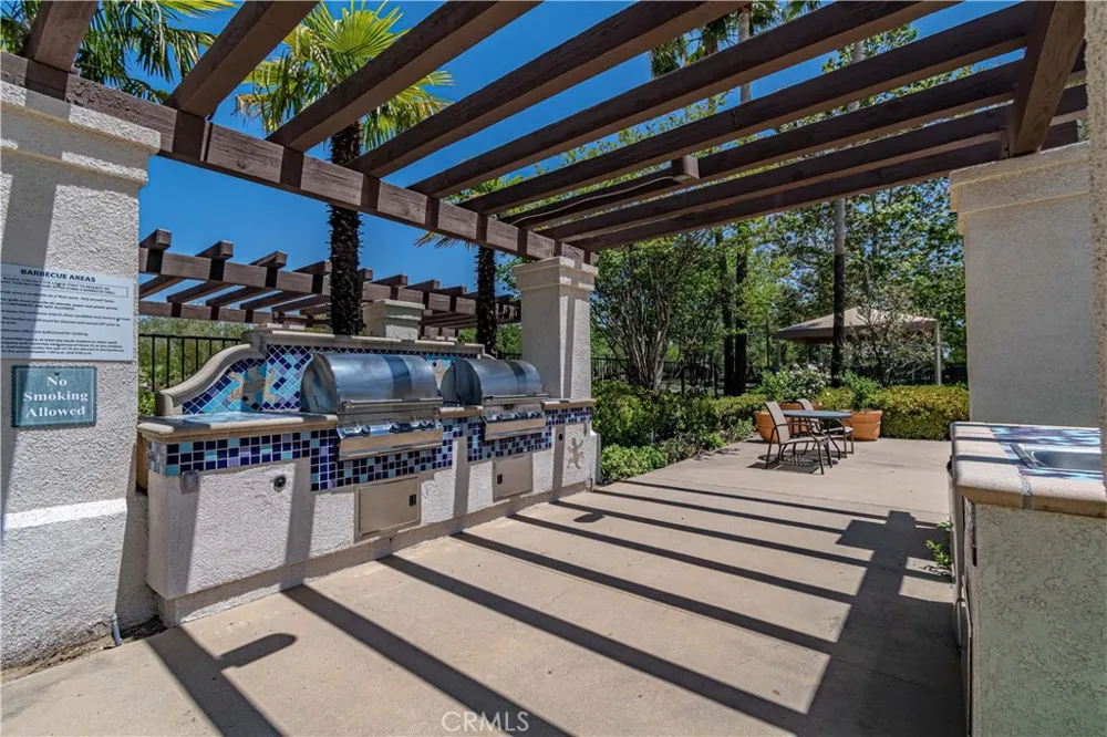 266 Bridle Trail Beaumont, CA 92223