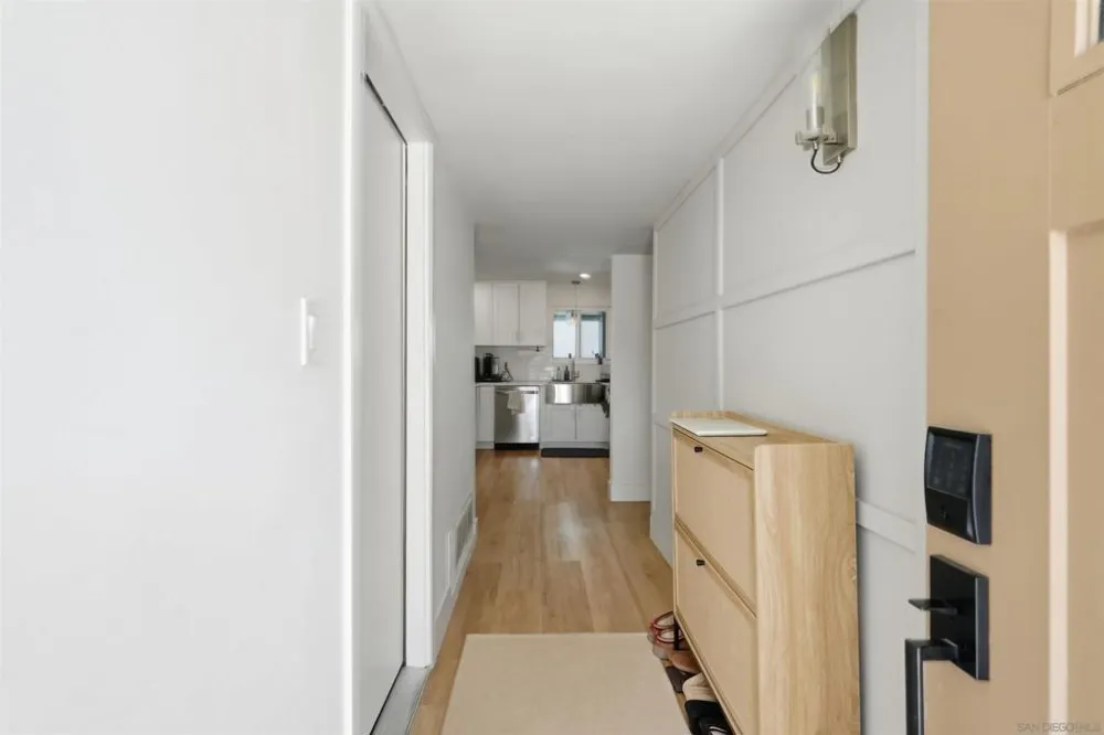 168 Manton Way Vista, CA 92084
