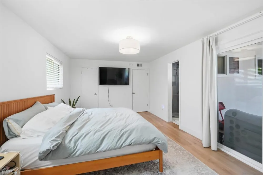 168 Manton Way Vista, CA 92084