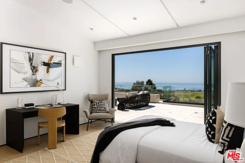29600 Harvester #LSE Malibu, CA 90265