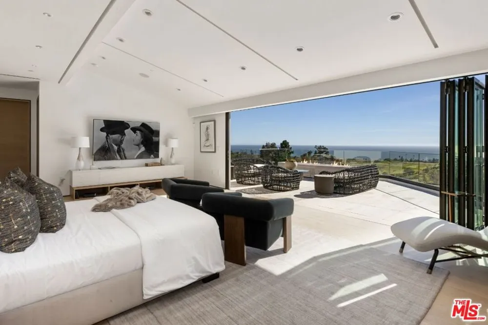 29600 Harvester #LSE Malibu, CA 90265