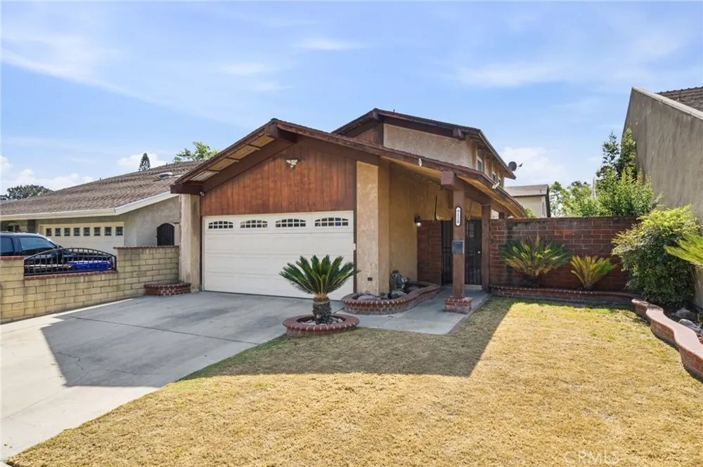 9120 Bartley Santa Fe Springs, CA 90670