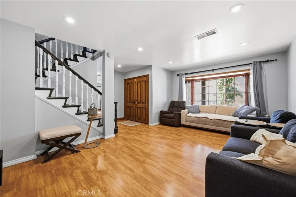 9120 Bartley Santa Fe Springs, CA 90670