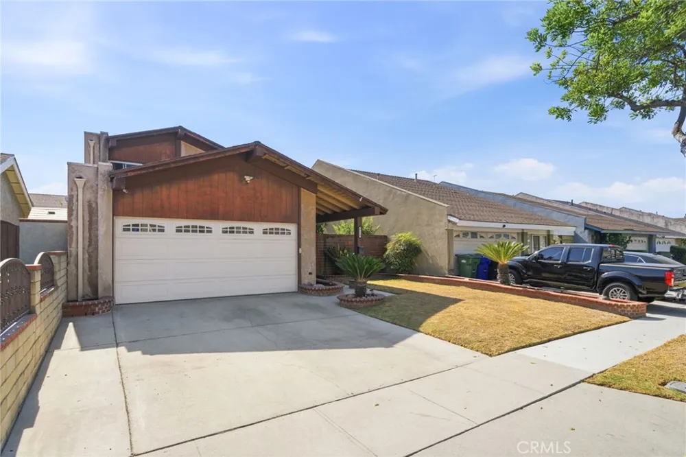 9120 Bartley Santa Fe Springs, CA 90670