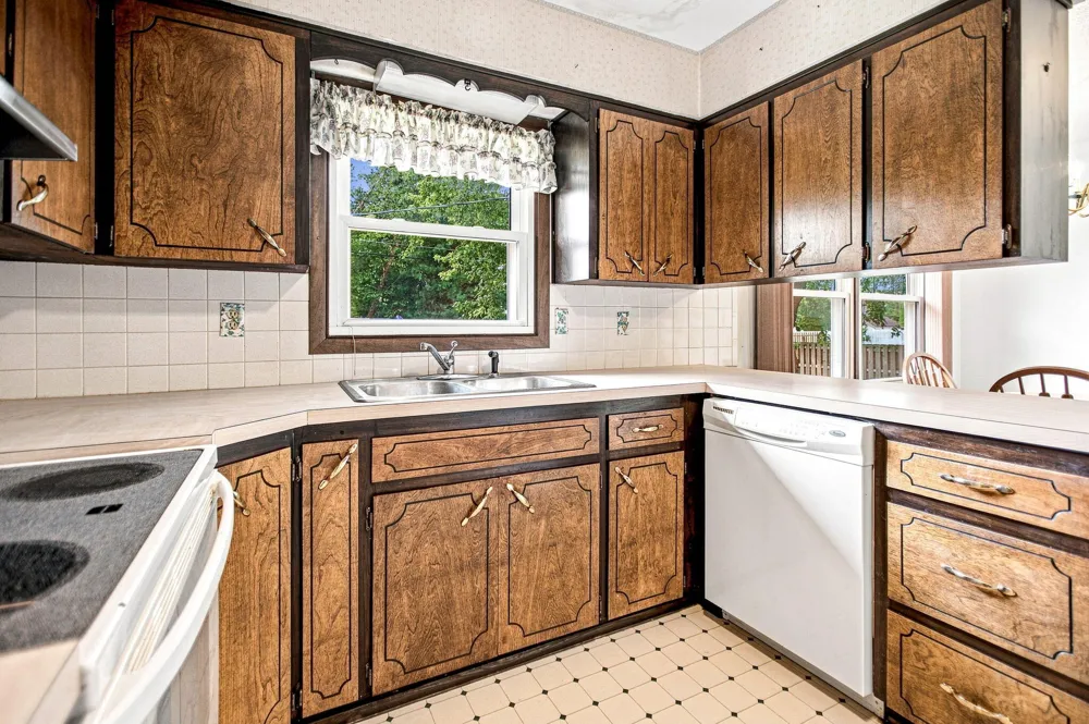 1356 Wilson Road St. Joseph, MI 49085