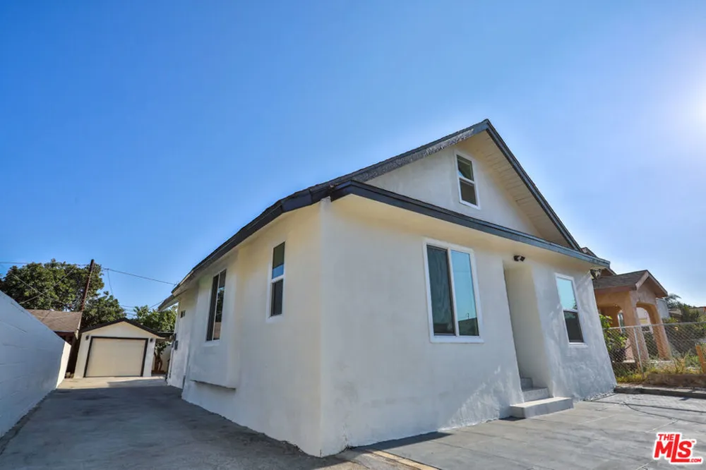 4354 Verona Street Los Angeles, CA 90023