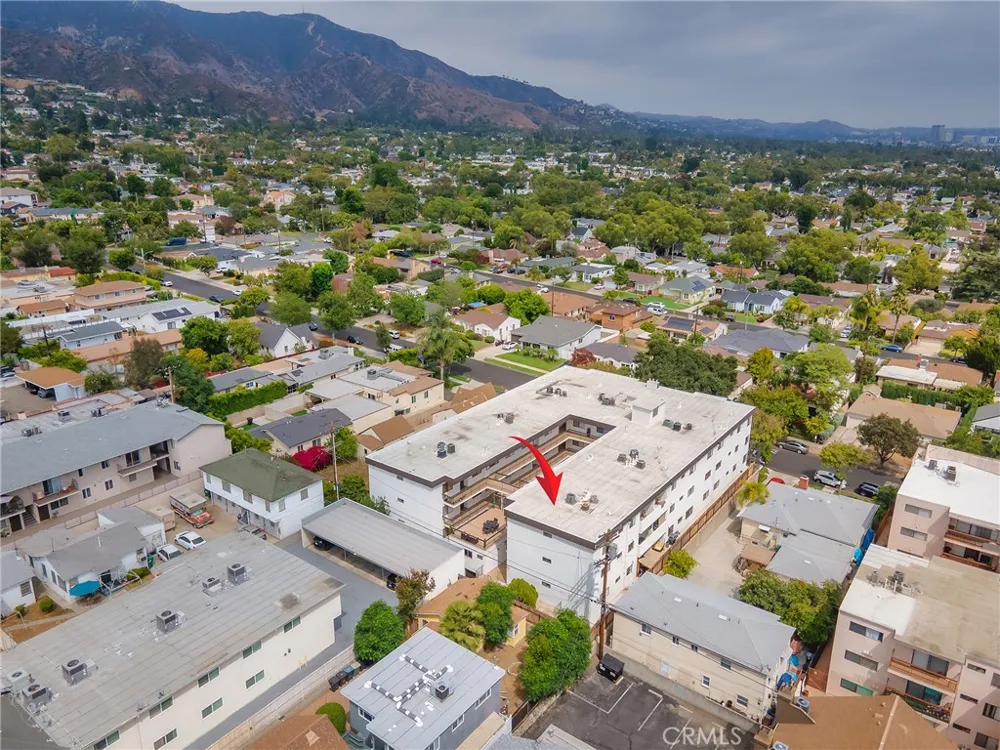635 E Elmwood Avenue #203 Burbank, CA 91501