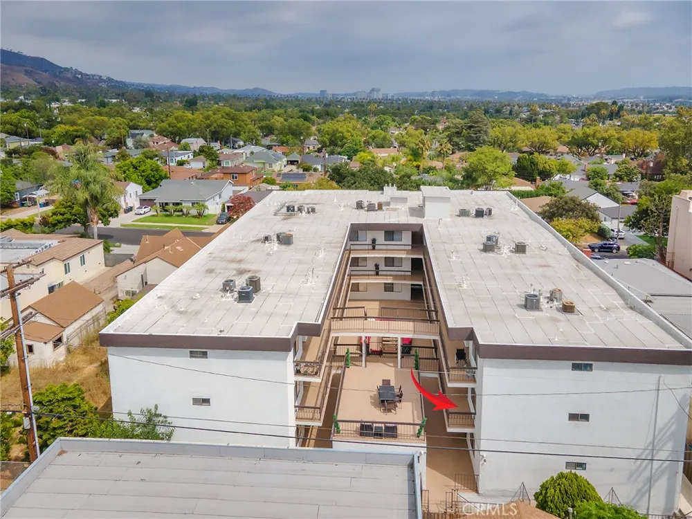 635 E Elmwood Avenue #203 Burbank, CA 91501