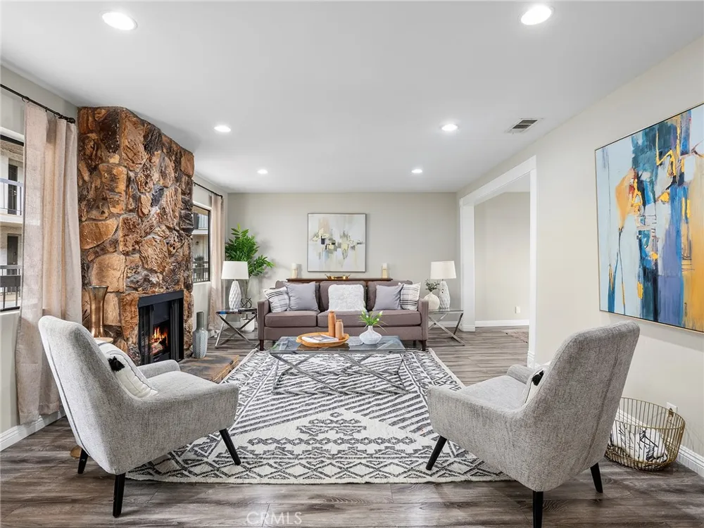 635 E Elmwood Avenue #203 Burbank, CA 91501