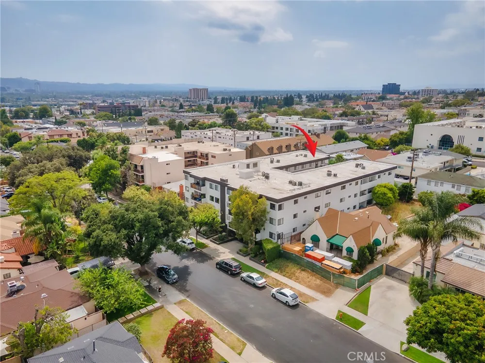 635 E Elmwood Avenue #203 Burbank, CA 91501