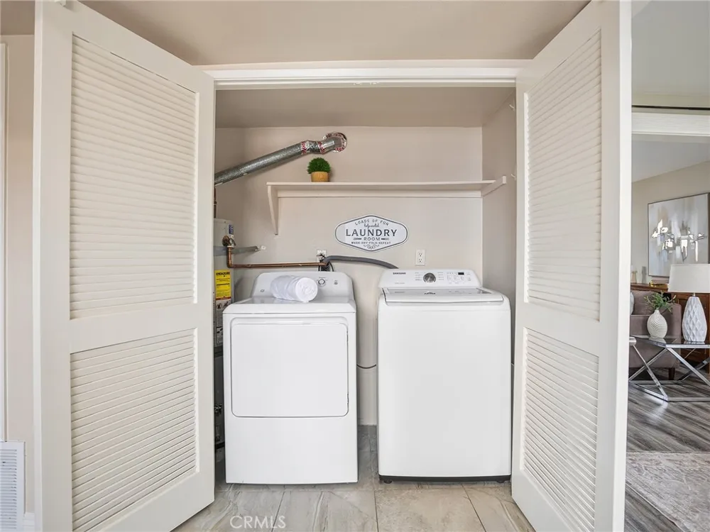 635 E Elmwood Avenue #203 Burbank, CA 91501