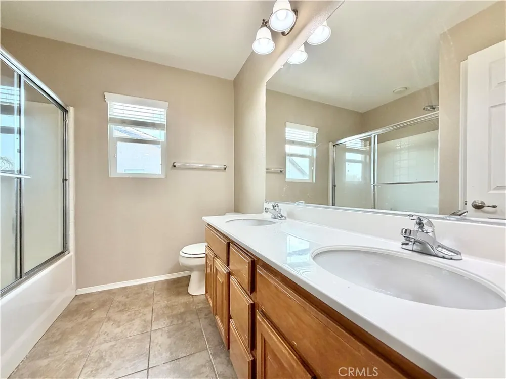 36367 Sicily Lane Winchester, CA 92596