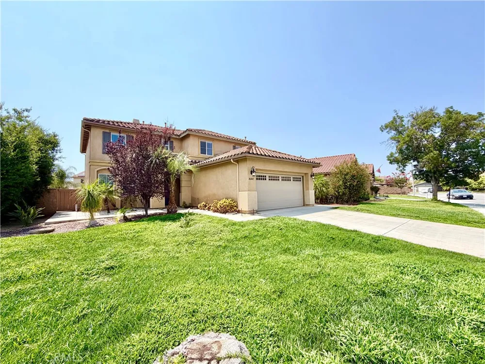 36367 Sicily Lane Winchester, CA 92596