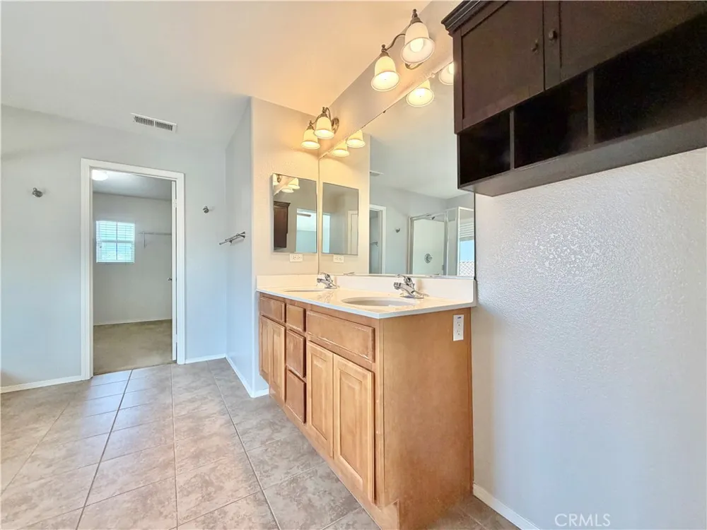36367 Sicily Lane Winchester, CA 92596