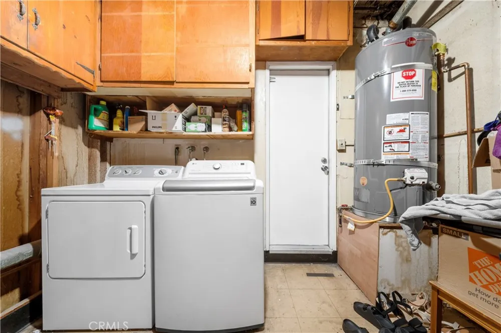 1951 Pine La Habra, CA 90631