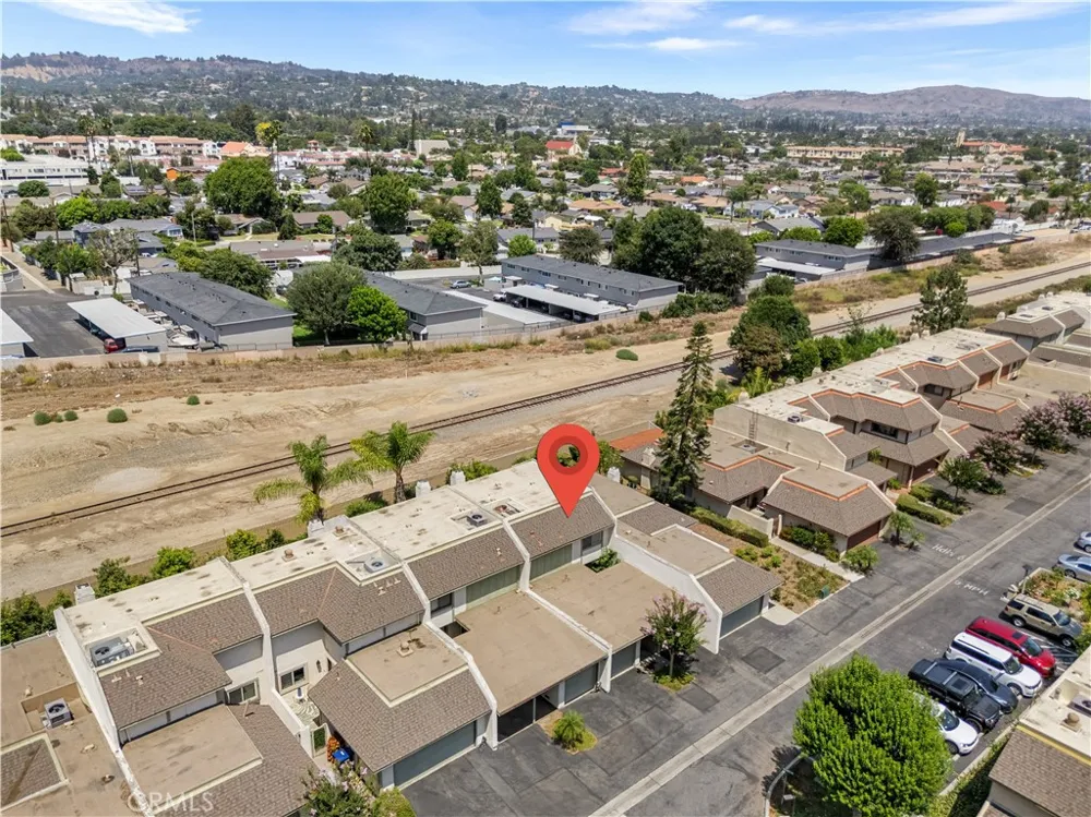 1951 Pine La Habra, CA 90631