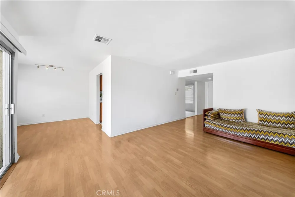 1951 Pine La Habra, CA 90631