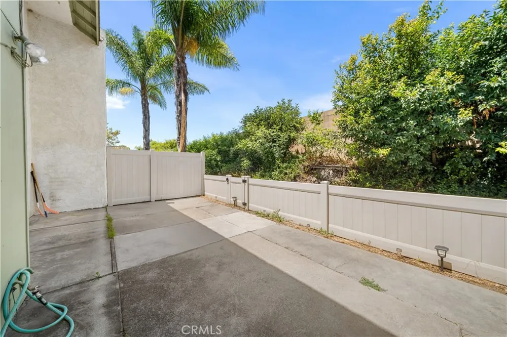 1951 Pine La Habra, CA 90631