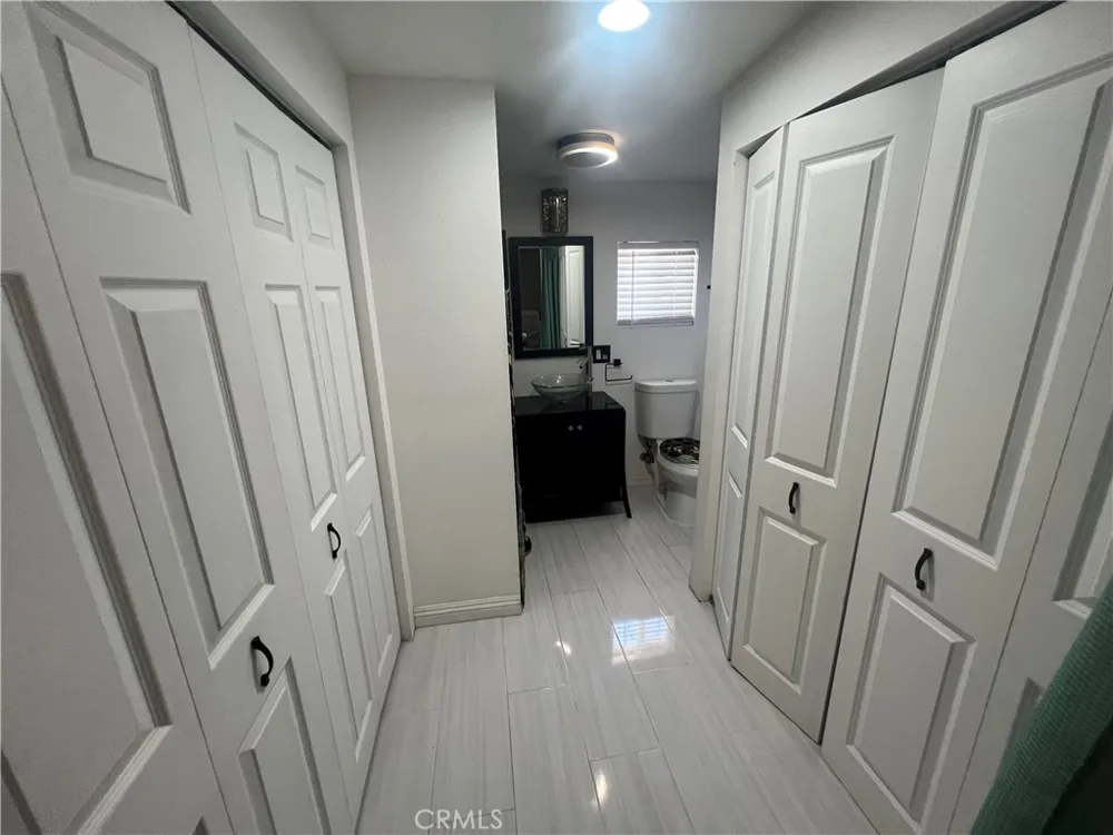 4267 Canterbury Riverside, CA 92504