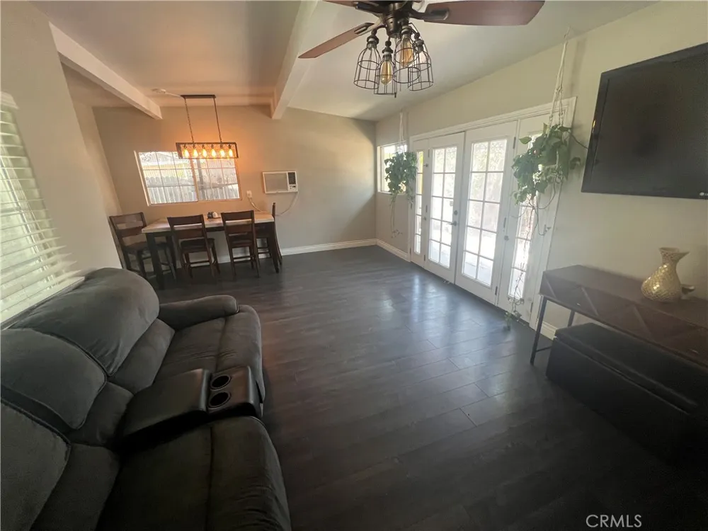 4267 Canterbury Riverside, CA 92504
