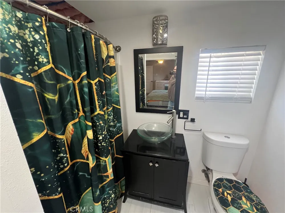 4267 Canterbury Riverside, CA 92504