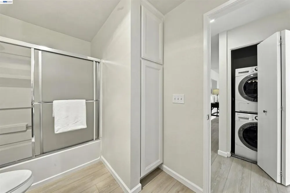 690 Applause Pl San Jose, CA 95134