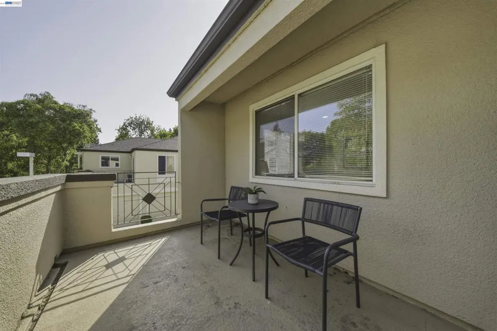 690 Applause Pl San Jose, CA 95134