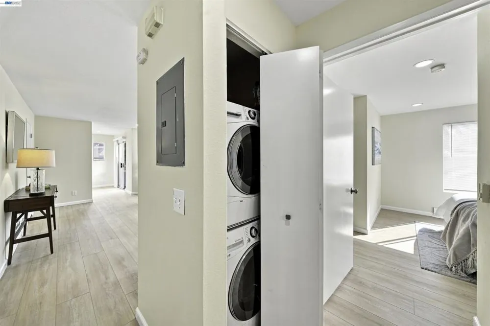 690 Applause Pl San Jose, CA 95134