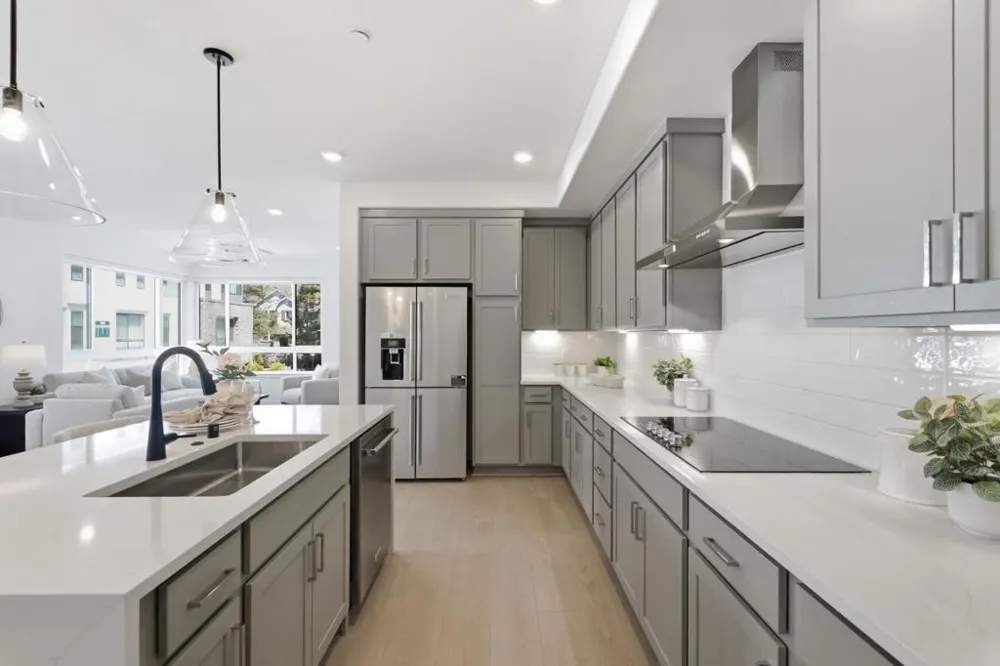 401 Siam Terrace #8 Sunnyvale, CA 94089