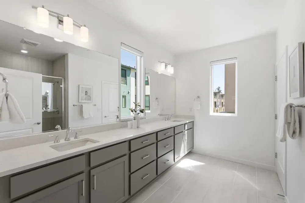 401 Siam Terrace #8 Sunnyvale, CA 94089