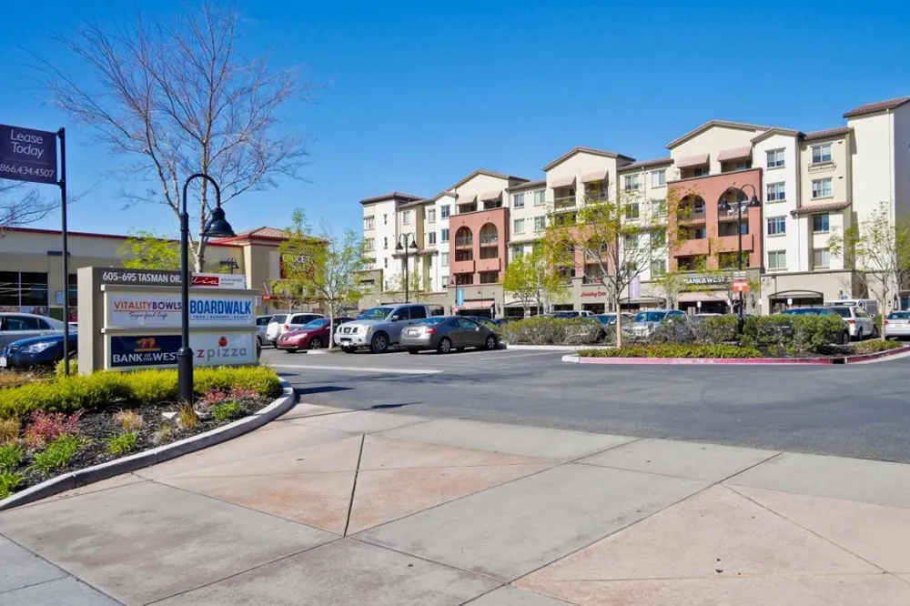 401 Siam Terrace #8 Sunnyvale, CA 94089
