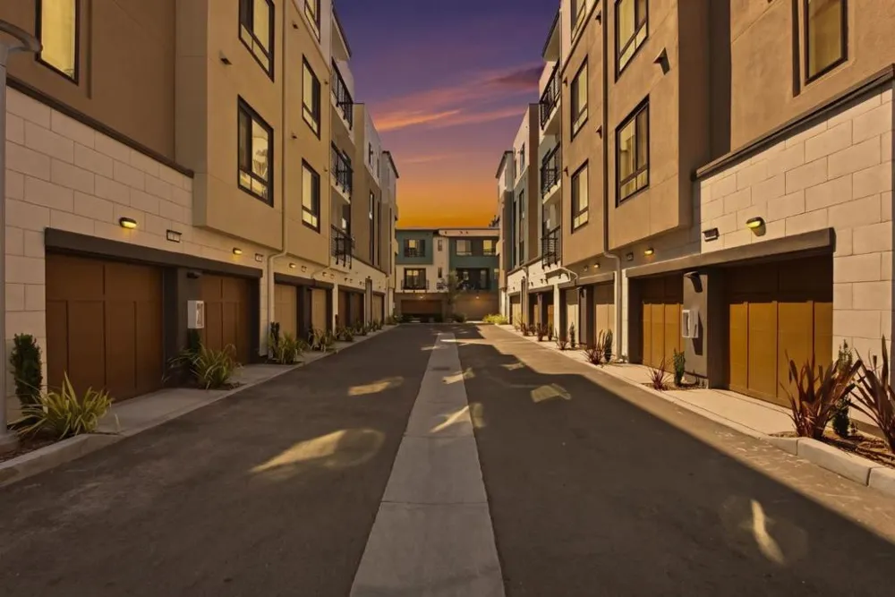 401 Siam Terrace #8 Sunnyvale, CA 94089