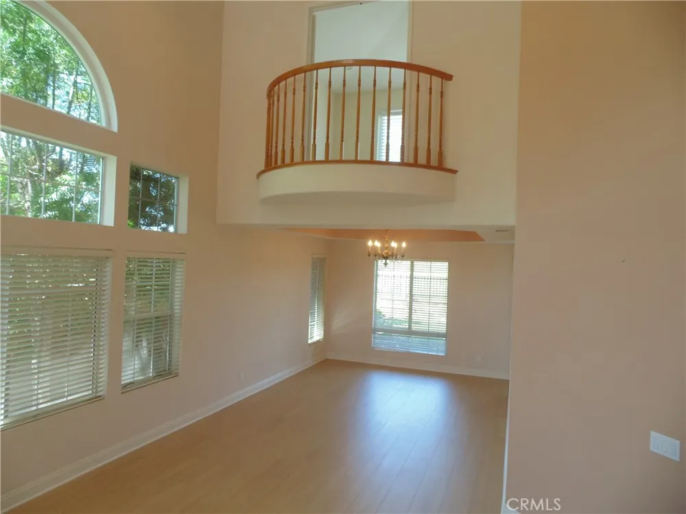 26711 Laurel Crest Laguna Hills, CA 92653