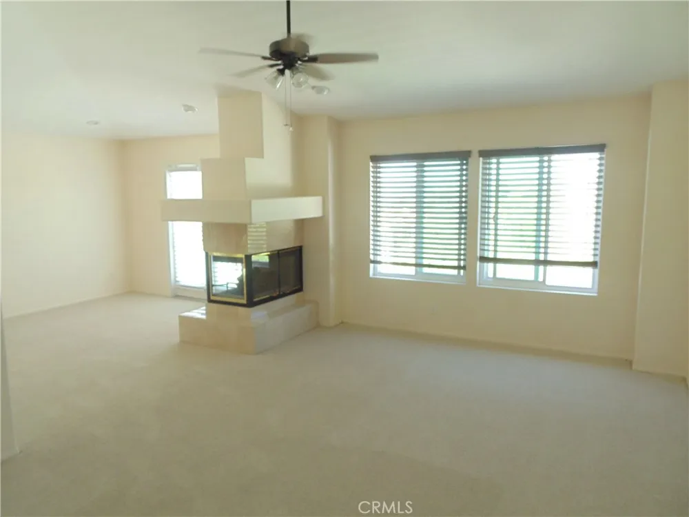 26711 Laurel Crest Laguna Hills, CA 92653
