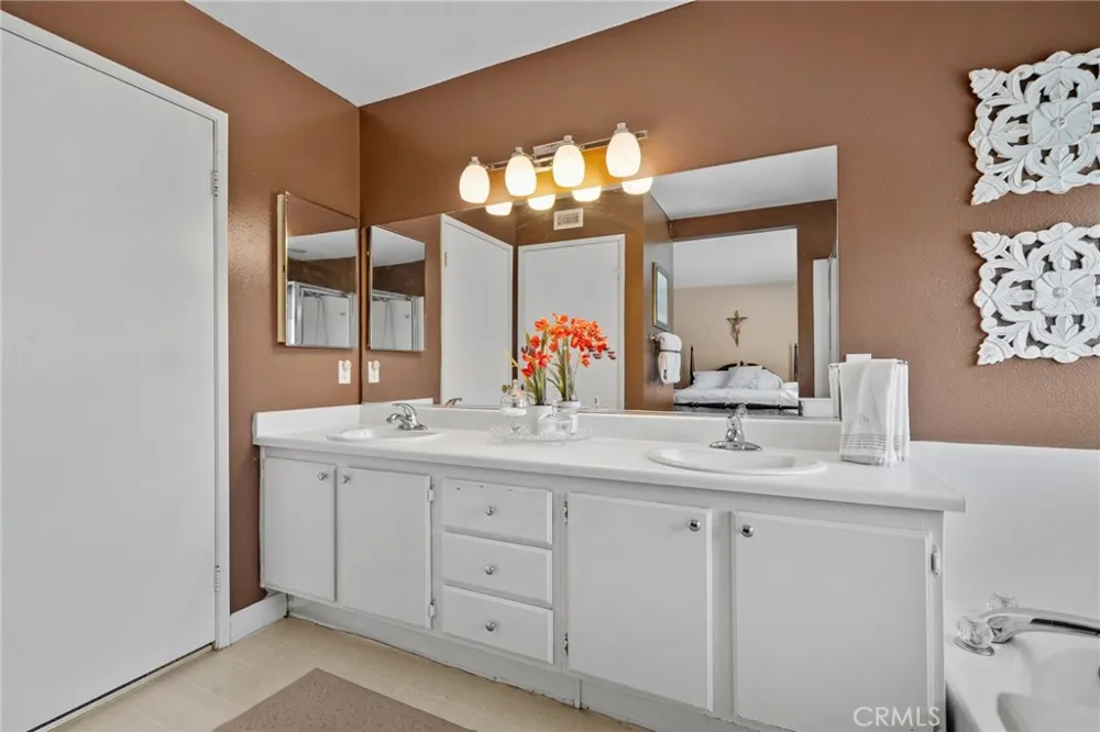 12200 Canyon Hill Avenue Sylmar, CA 91342