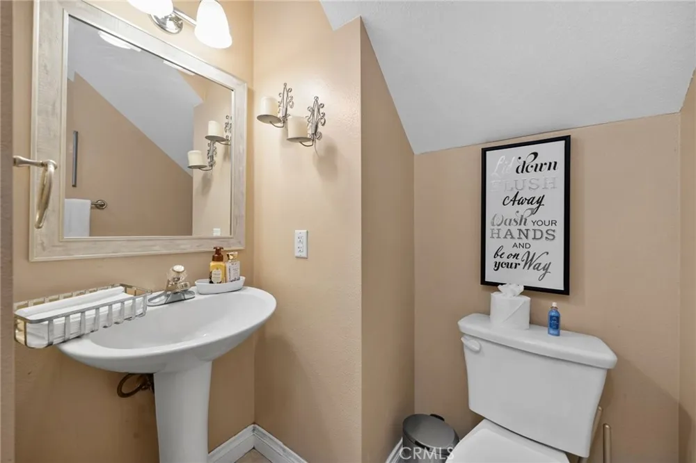12200 Canyon Hill Avenue Sylmar, CA 91342