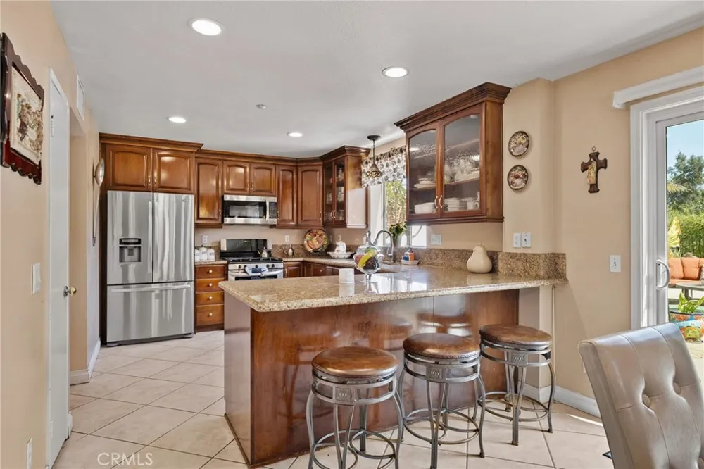 12200 Canyon Hill Avenue Sylmar, CA 91342