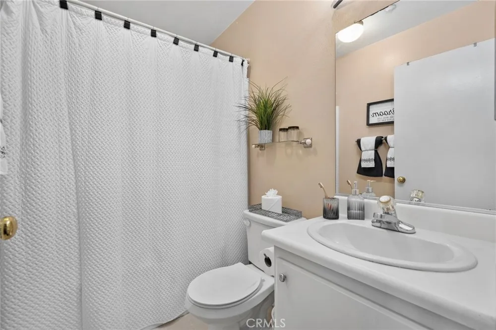 12200 Canyon Hill Avenue Sylmar, CA 91342