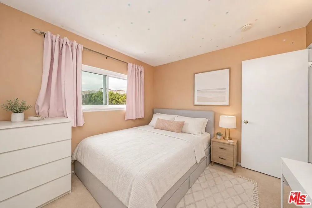 4533 Rainier Drive Cypress, CA 90630