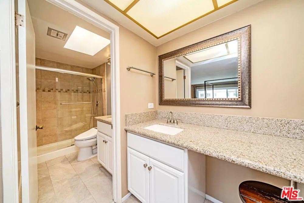4533 Rainier Drive Cypress, CA 90630