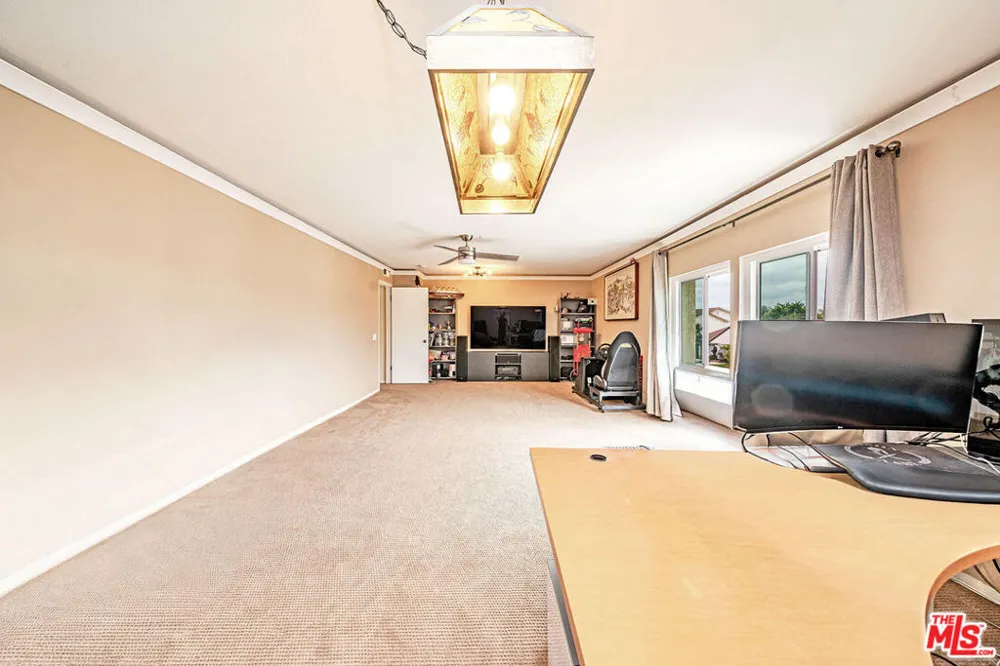 4533 Rainier Drive Cypress, CA 90630