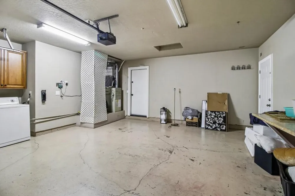8135 Las Animas Court Gilroy, CA 95020