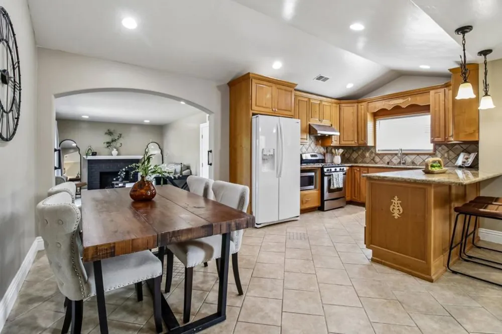 8135 Las Animas Court Gilroy, CA 95020