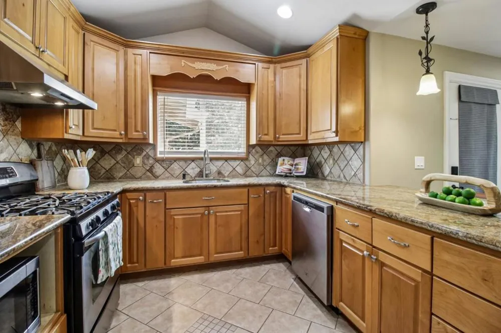 8135 Las Animas Court Gilroy, CA 95020
