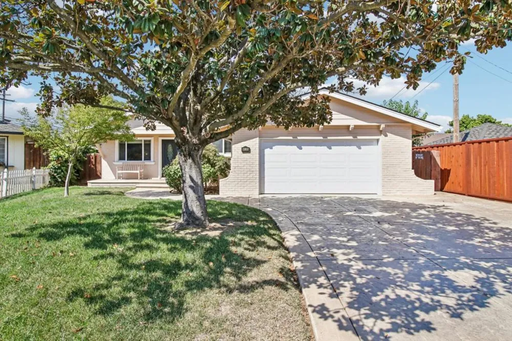 8135 Las Animas Court Gilroy, CA 95020