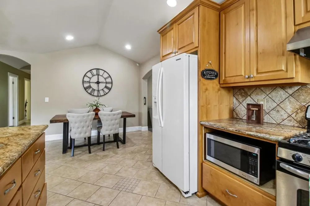 8135 Las Animas Court Gilroy, CA 95020